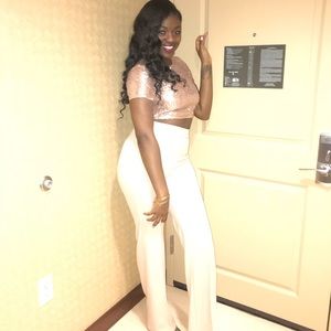 Welcome to my closet😘